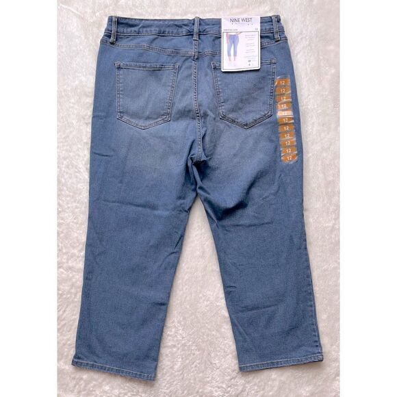 NWT NINE WEST Mid Rise Relaxed Fit Chrystie Capri Stretch Denim in Canyon, 12 - Picture 12 of 16